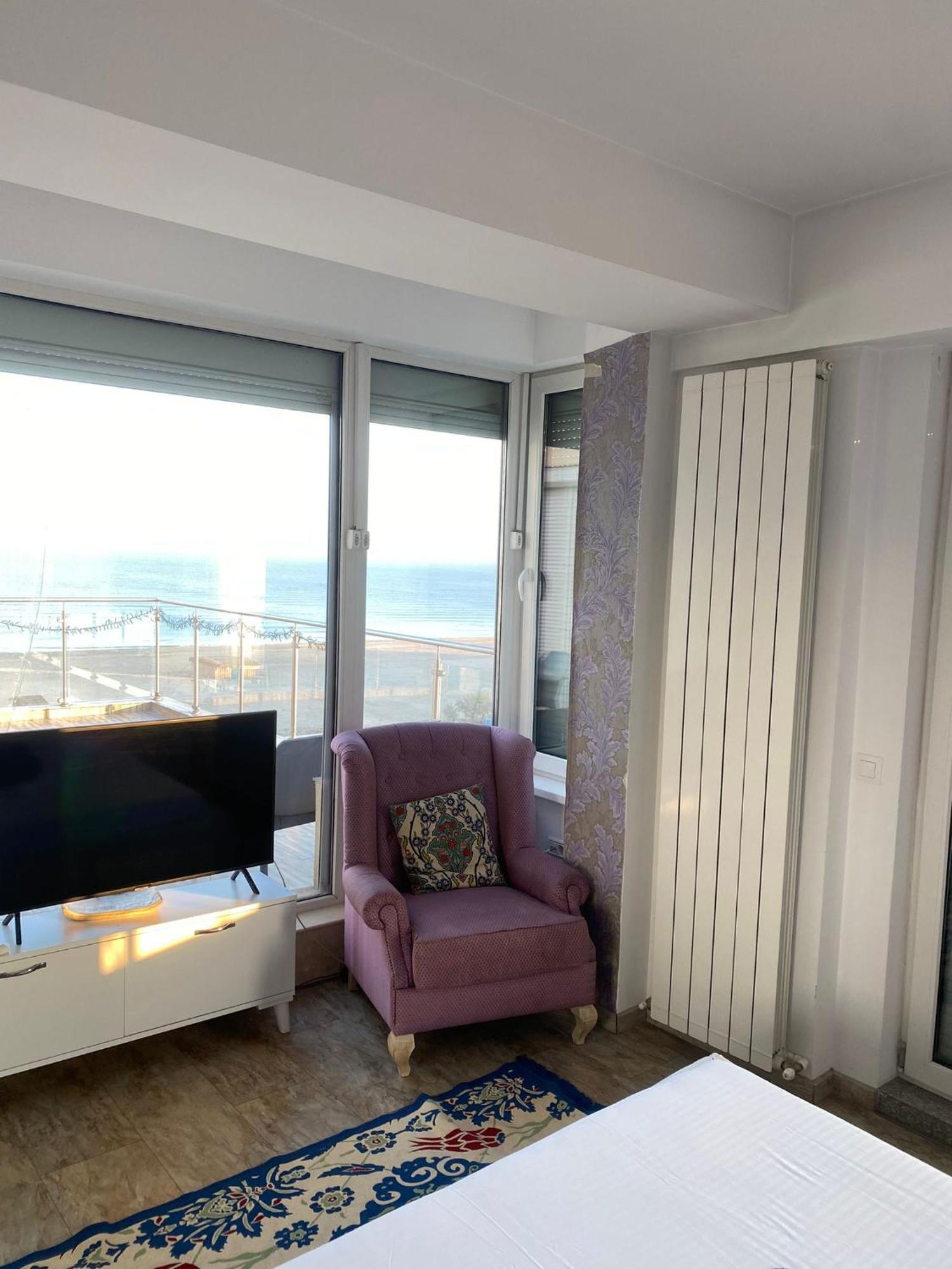 Ionut Summerland Apartments ママイア 部屋 写真